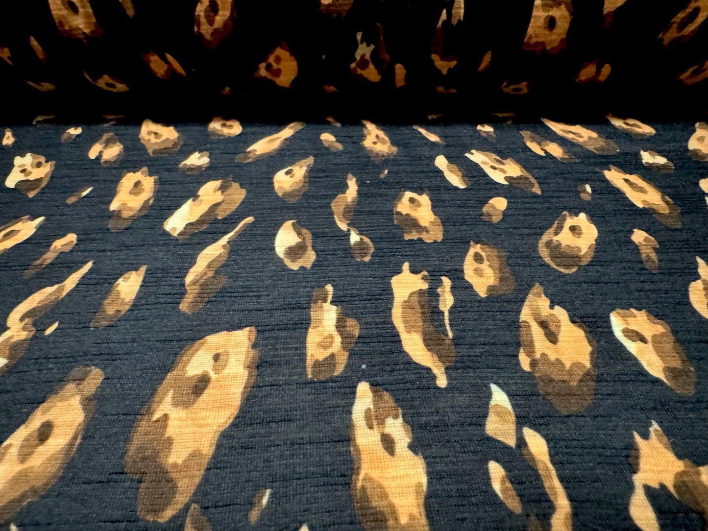 Single jersey fashion fabric with slub, per metre - animal print - black & peach