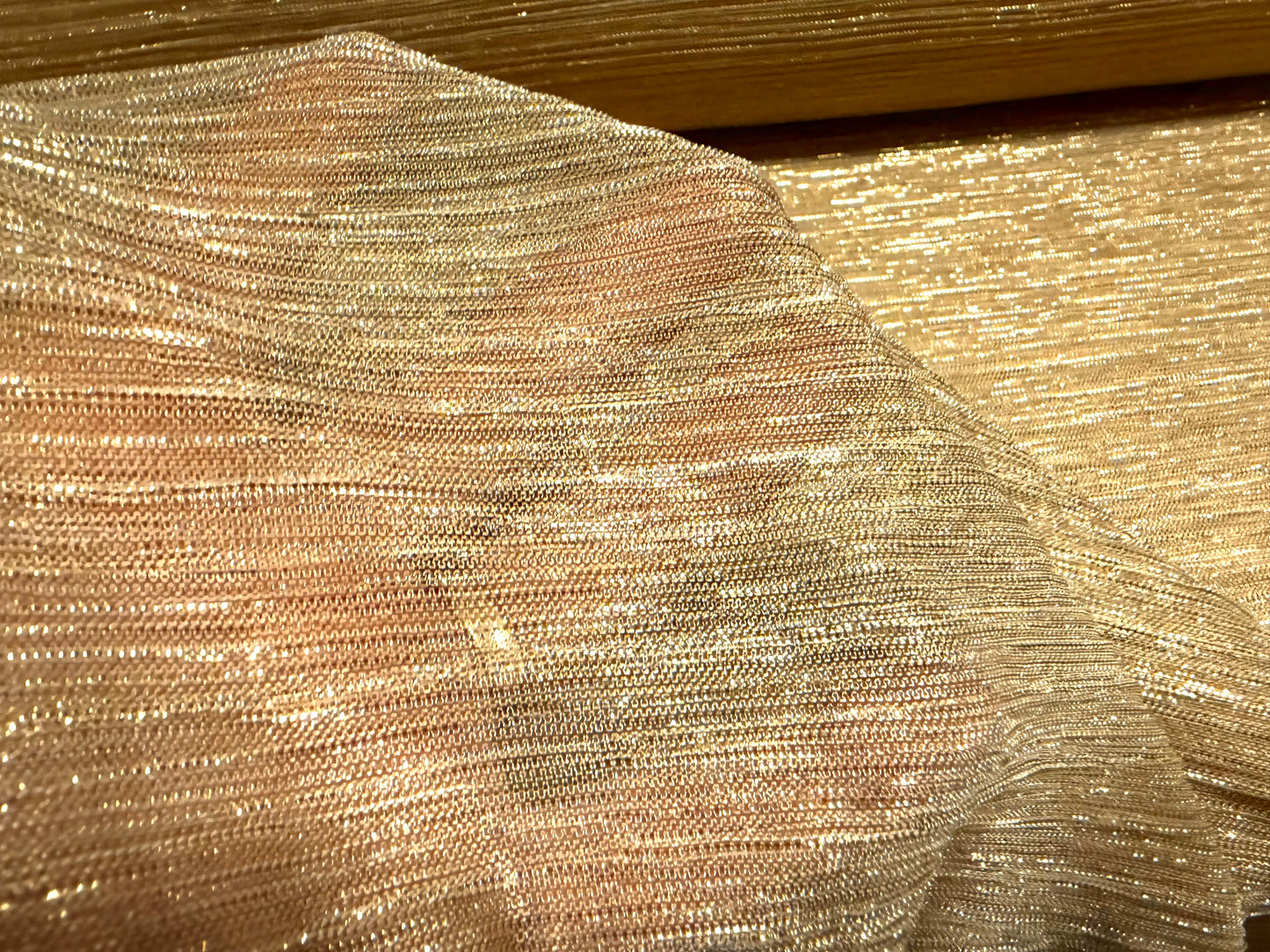 Moonlight shimmer metallic stretch plissé mesh fabric, per metre - gold