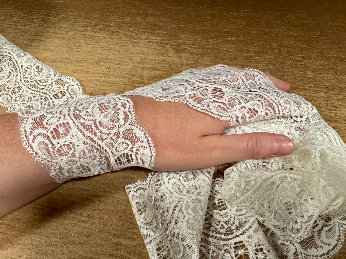 Scalloped stretch lace edging trim fabric, per metre - floral - cream