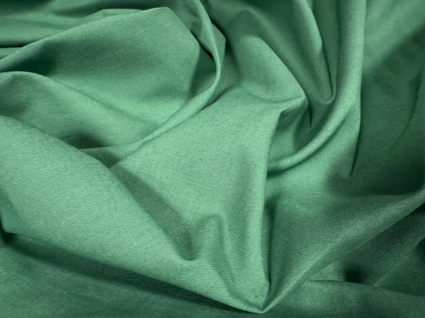 Cotton plain weave fabric, per metre - reed green