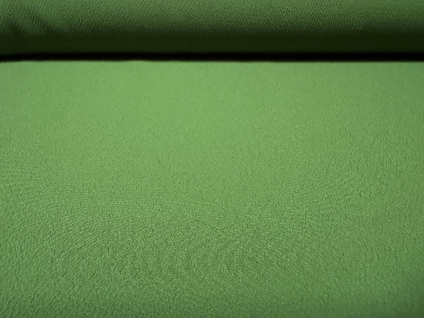 Lightweight moss crepe woven fabric, per metre - plain - moss green