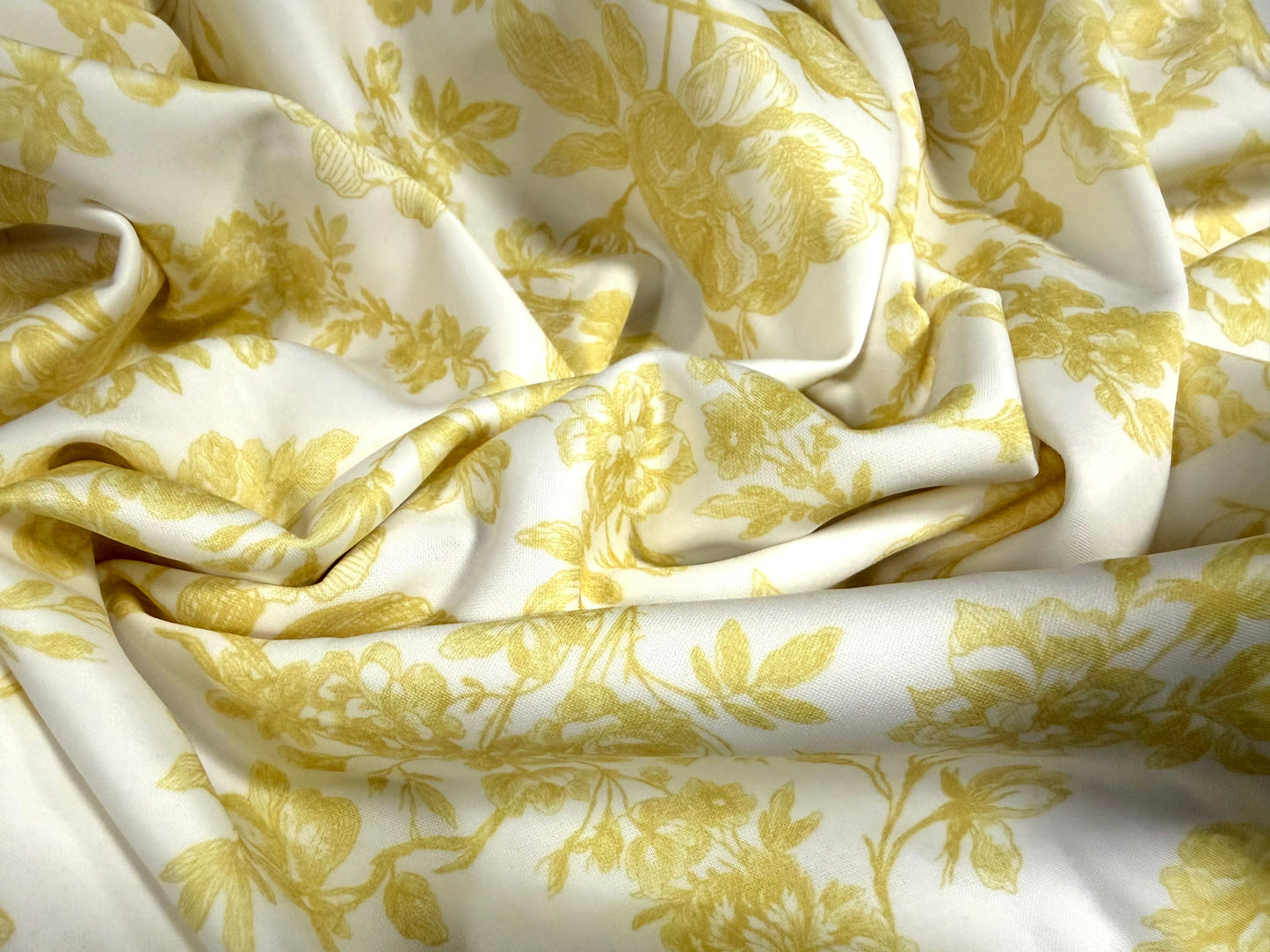 Scuba crepe stretch spandex jersey fabric, per metre - toile de jouy print - citrus