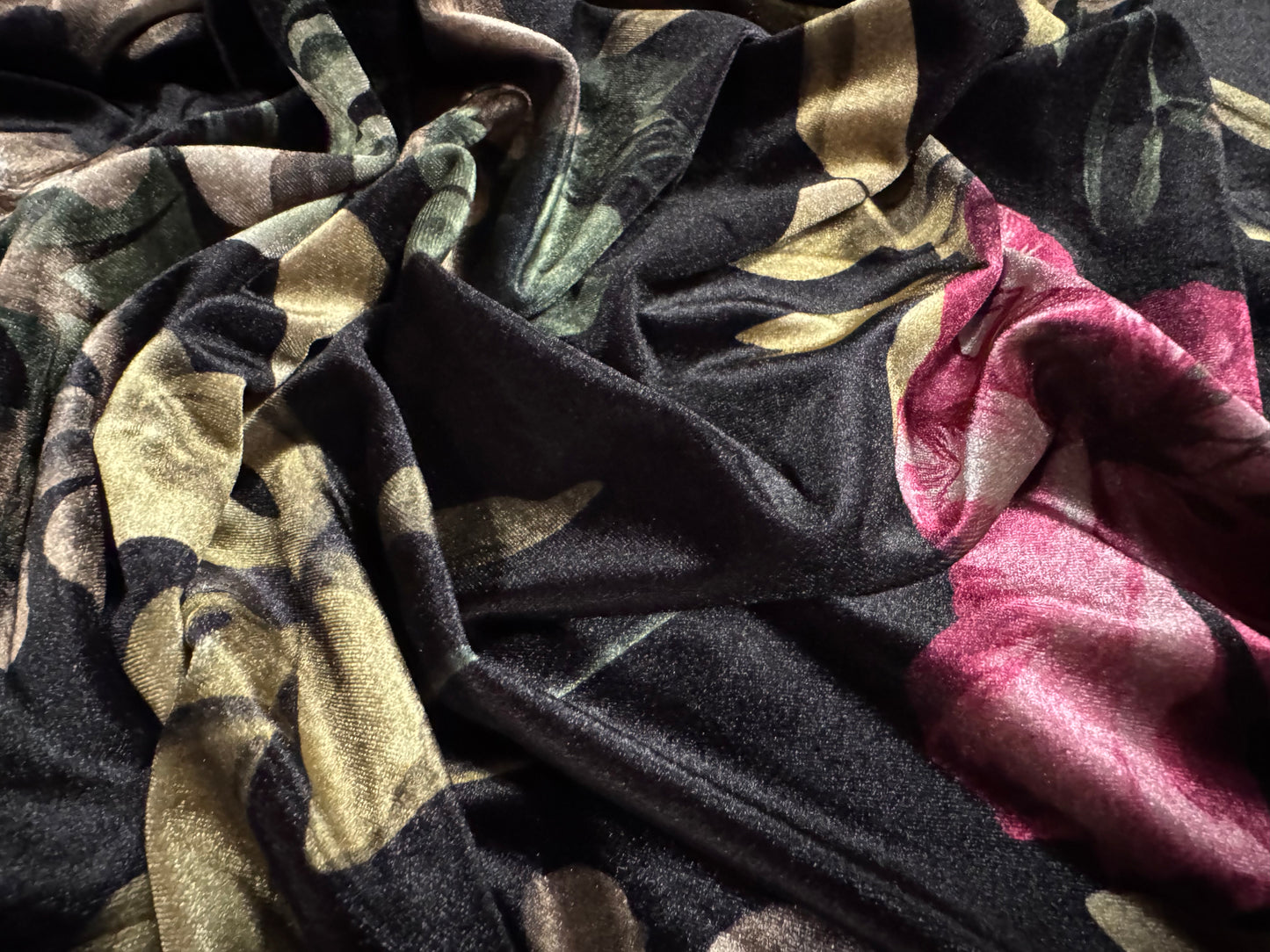 Spandex velvet stretch dress fabric, per mere - lily floral print - black sage & fuchsia