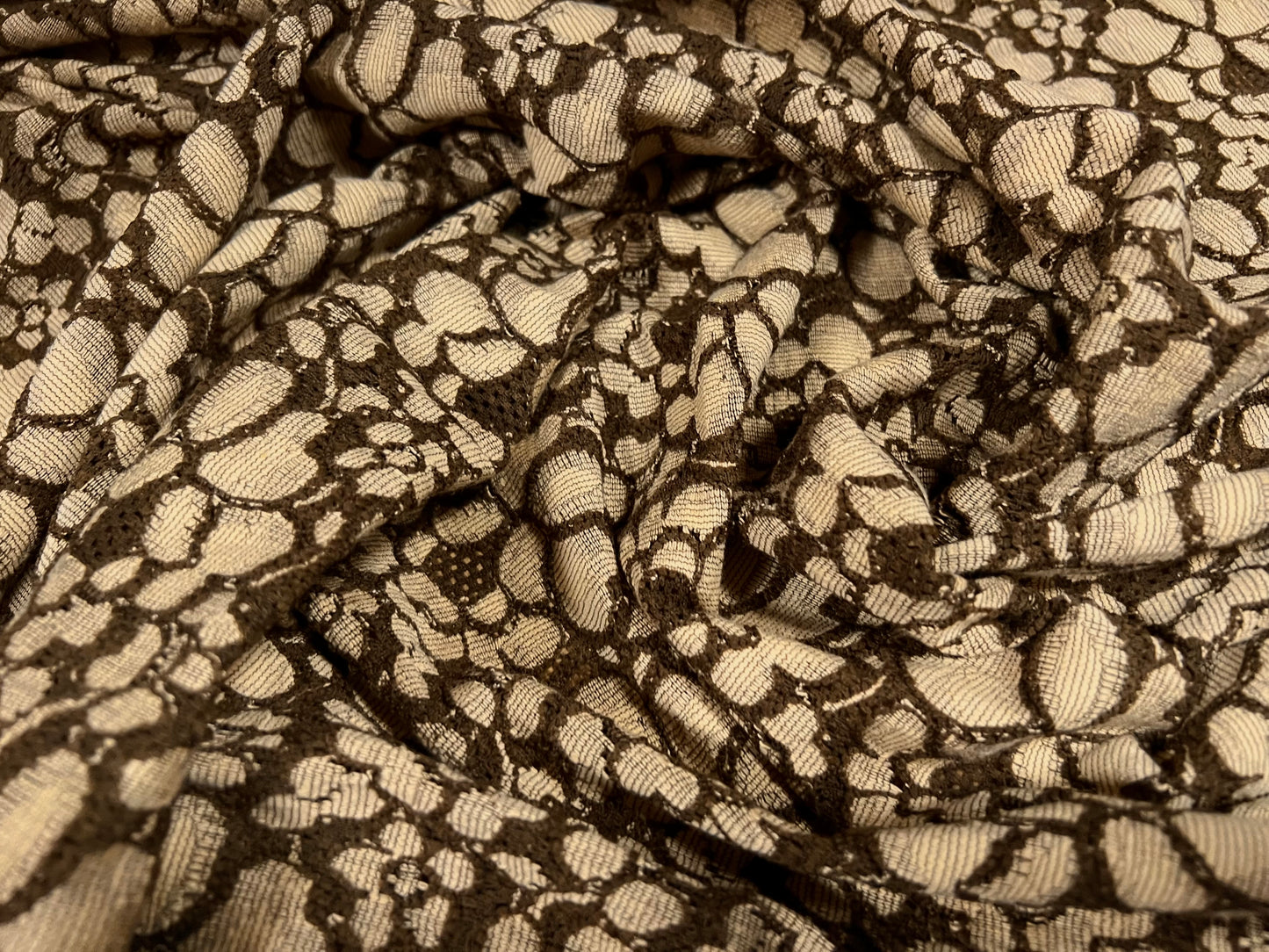Stretch spandex lace dress fabric, per metre - flower design - brown & beige