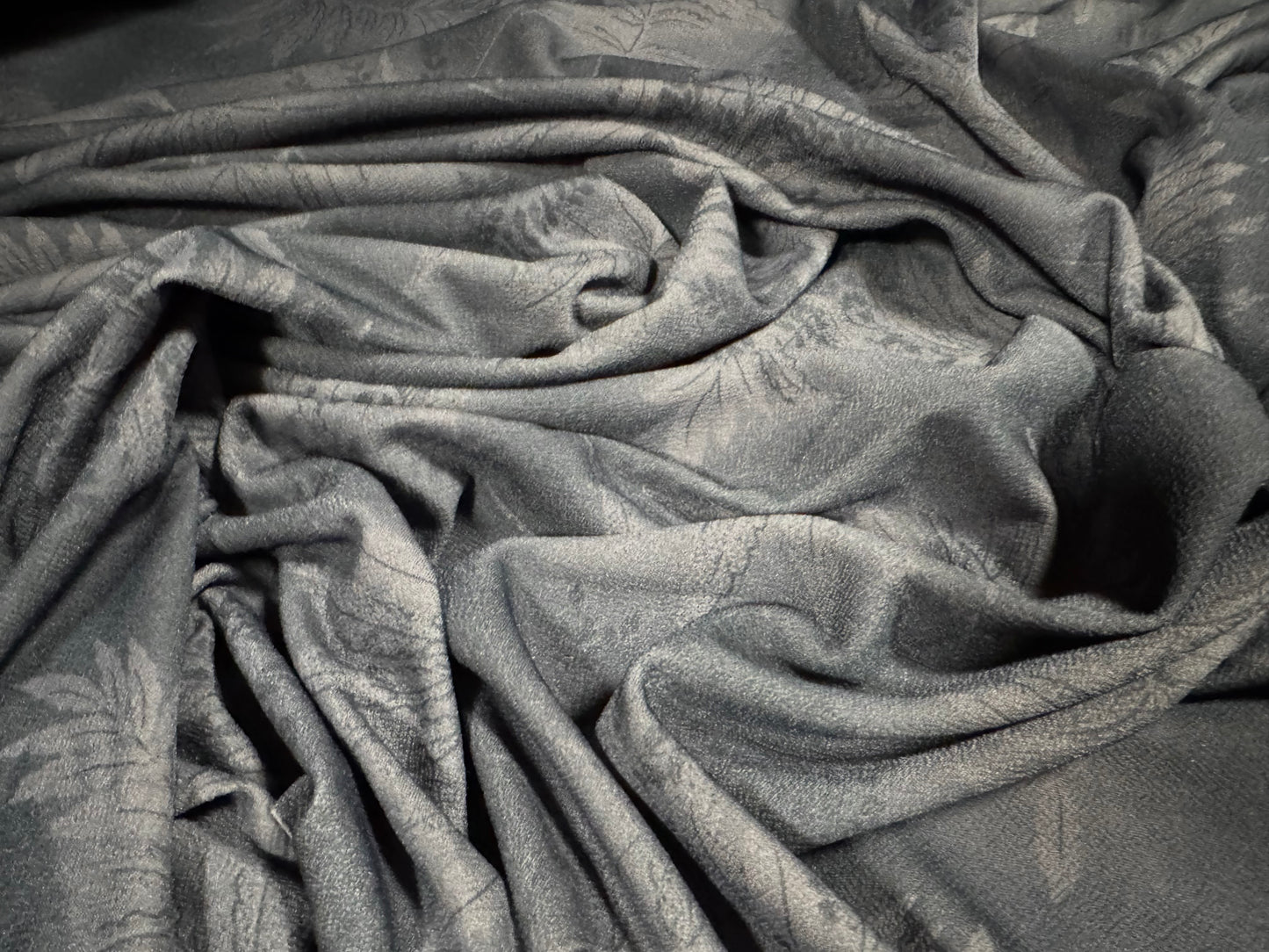 Valentino spandex stretch crepe jersey fabric, per metre - fern leaf print - grey