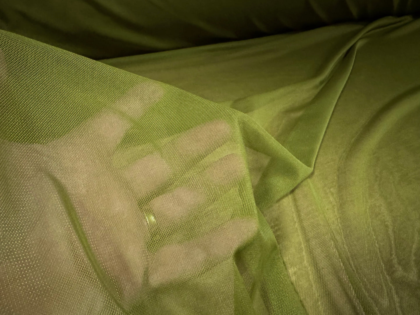 Power mesh net stretch spandex fabric, per metre - plain - moss green