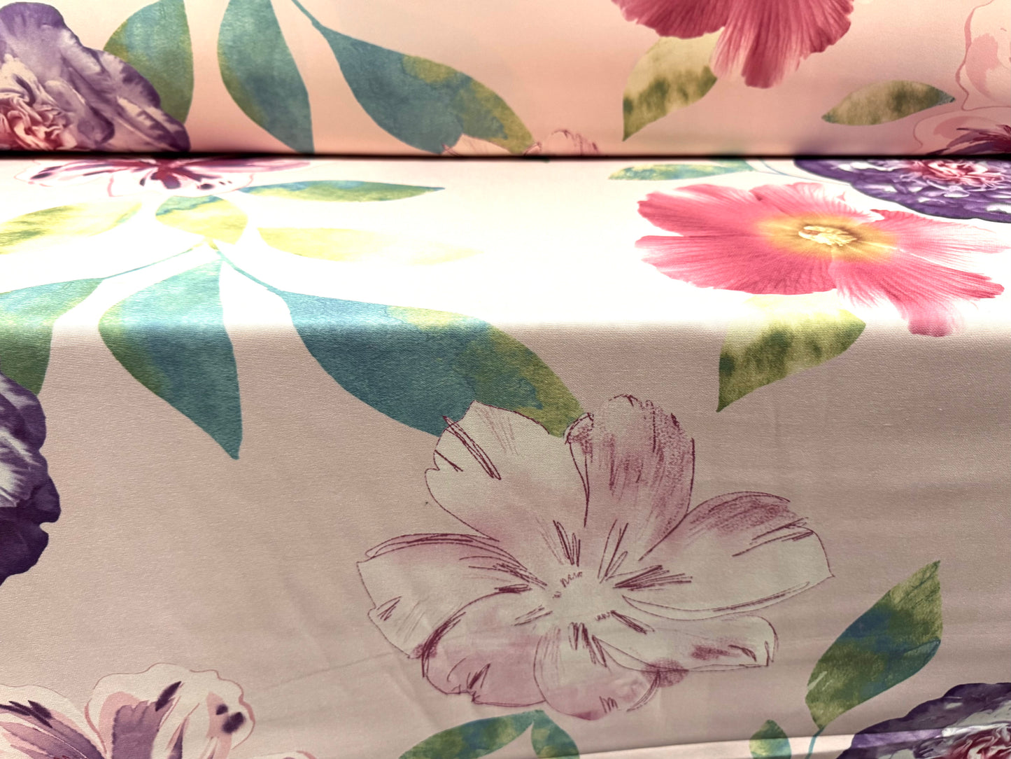 Barcelona stretch woven dress fabric, per metre - jumbo flower print - light pink & lilac