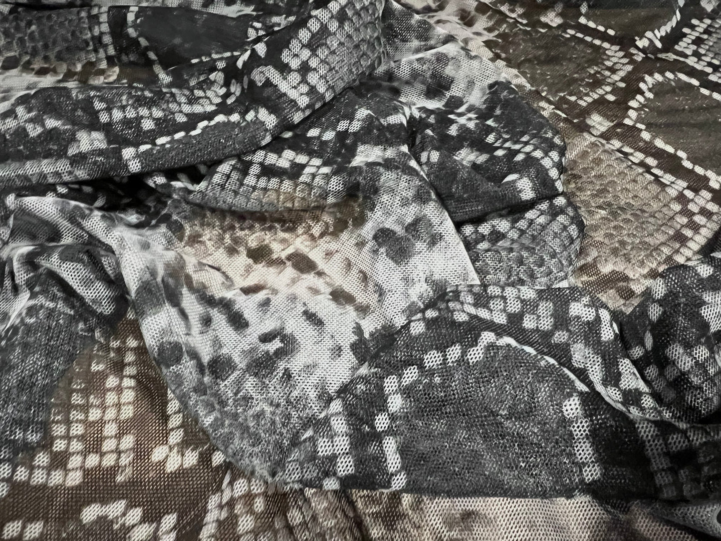 Power mesh net stretch spandex fabric, per metre - snakeskin animal print - grey