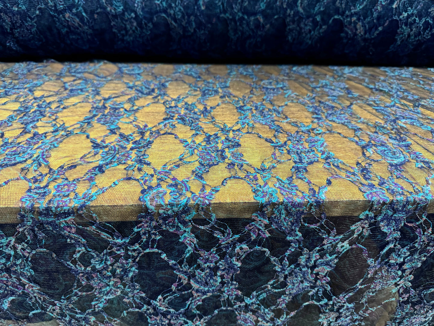 Stretch spandex mesh lace fabric, per metre - paisley print - blue & pink