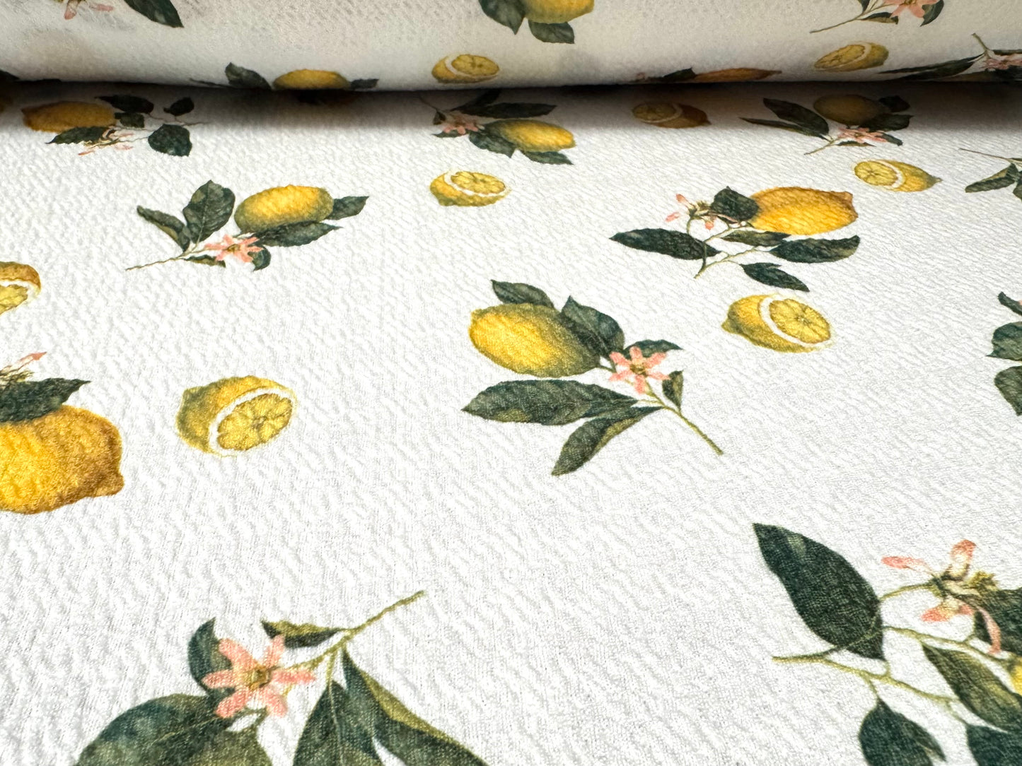 Blister jacquard stretch spandex jersey fabric, per metre - lemons print - ivory & yellow