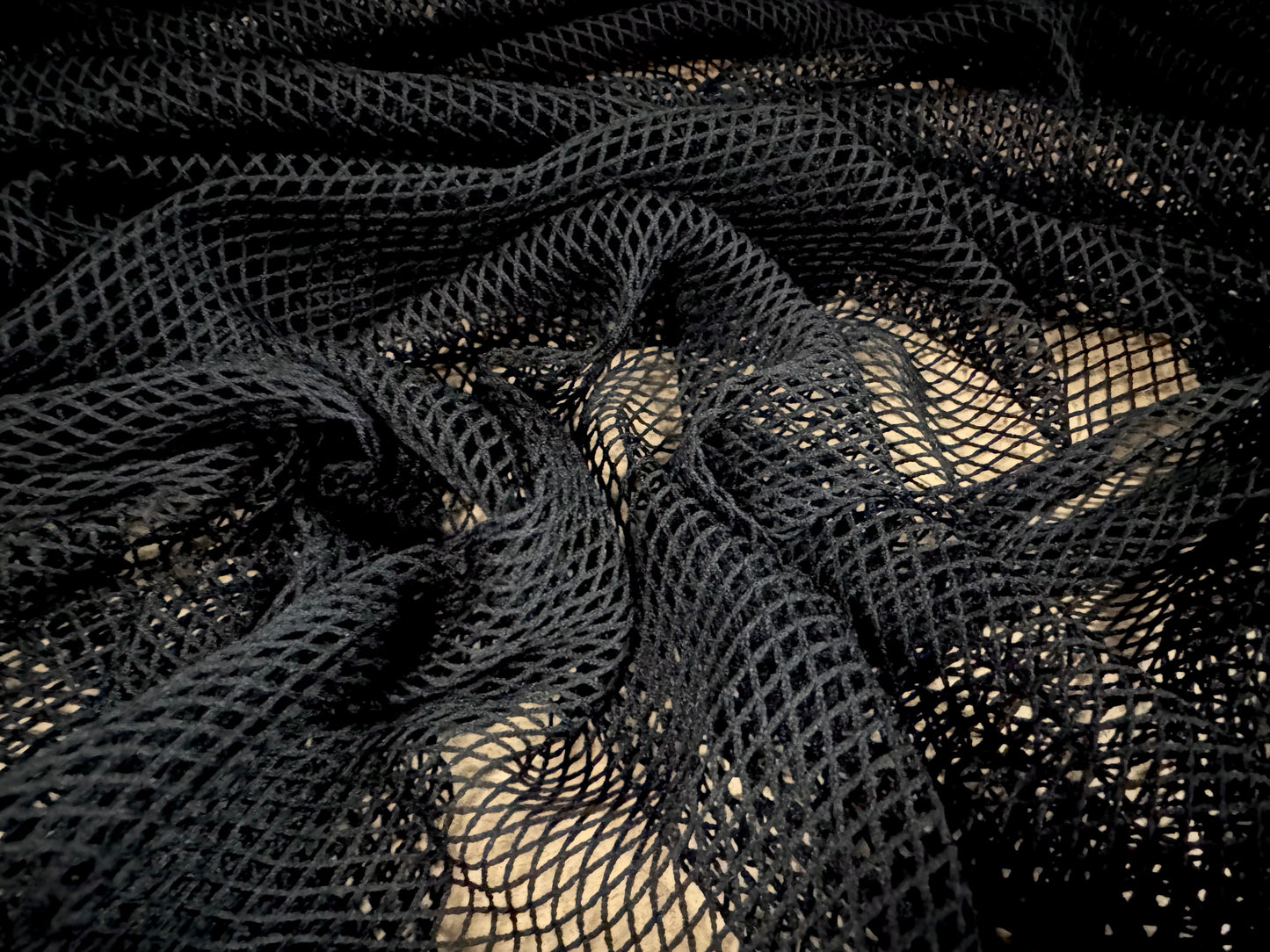 Fishnet mesh net fabric, per metre - diamond - black