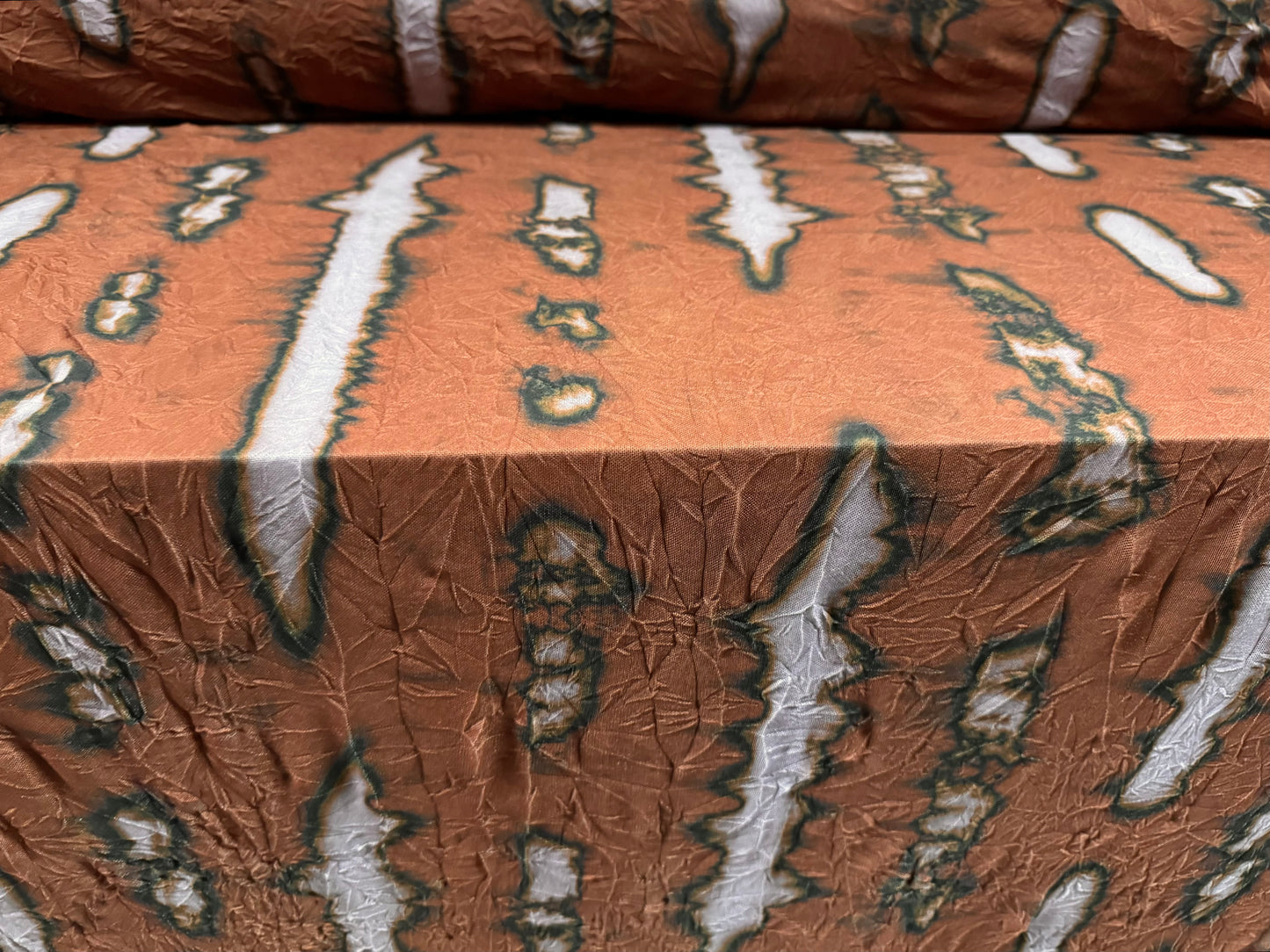 Crush power mesh net stretch spandex fabric, per metre - smudge print - rust & blush