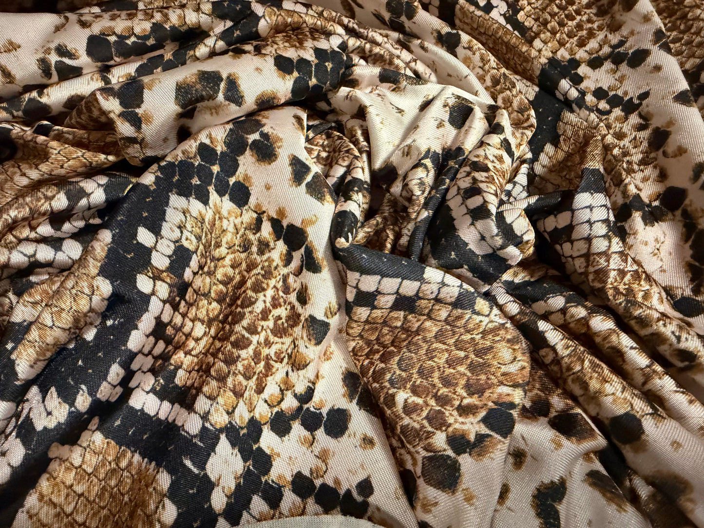 Stretch spandex single jersey fashion fabric, per metre - snakeskin print - brown