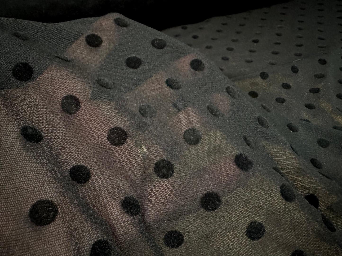 Power mesh net stretch spandex fabric, per metre - Flocked spot print - black