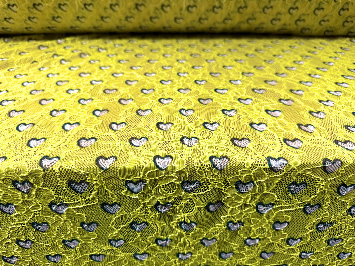 Stretch spandex lace fabric, per metre - love hearts print - lemon