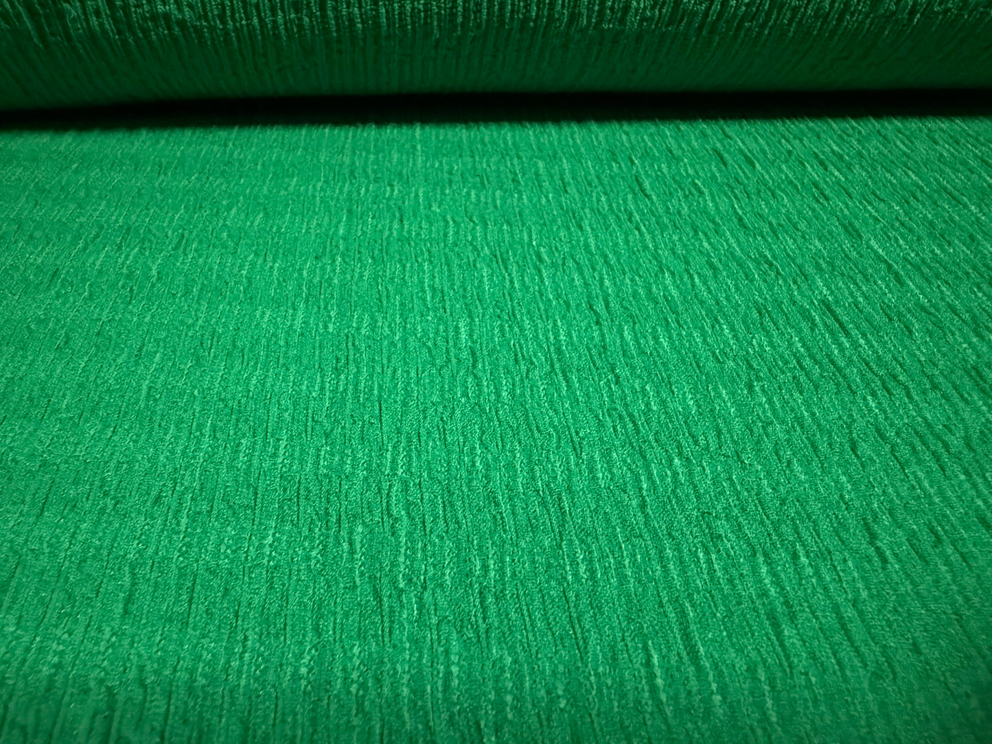 Stretch crepe woven fashion fabric, per metre - seersucker stripe - shamrock green