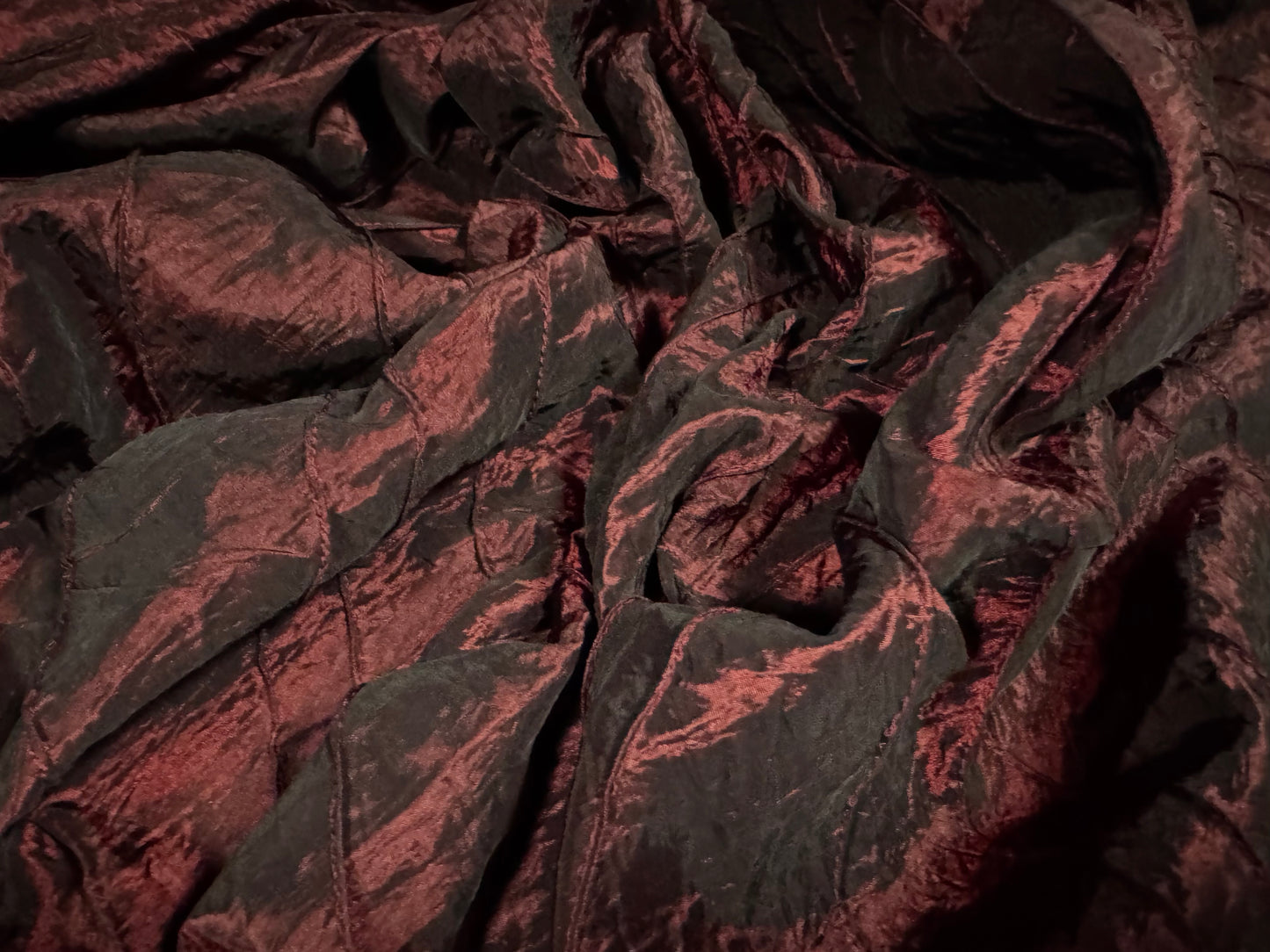 Taffeta faux silk fabric - diagonal stitch - burgundy