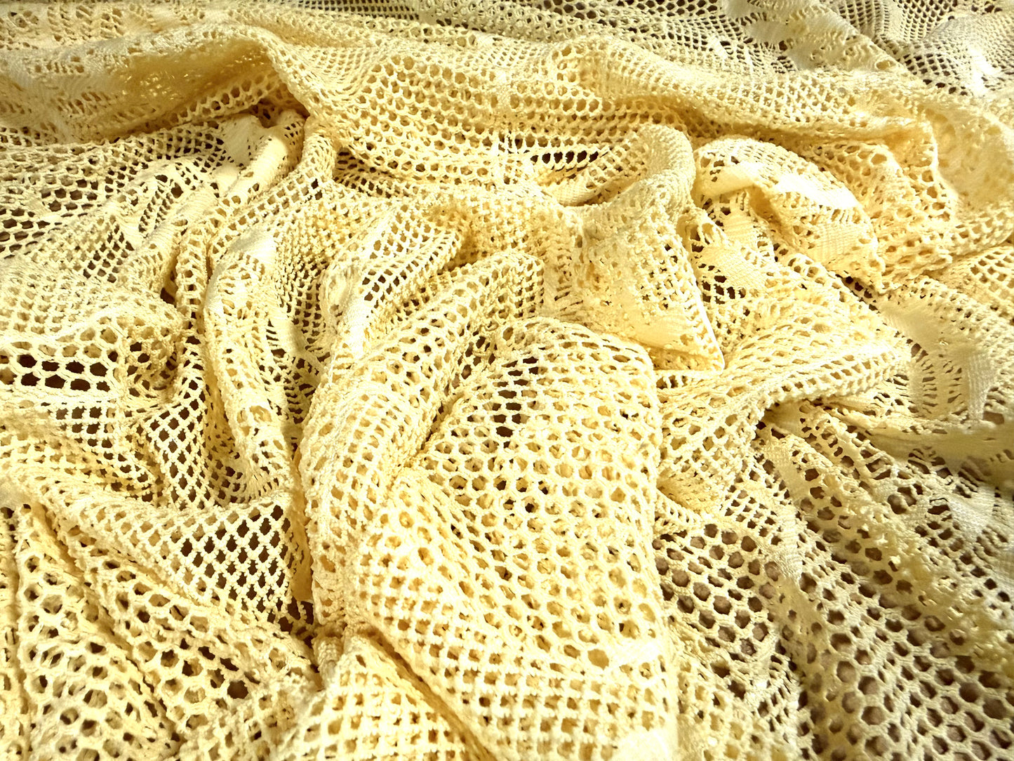Stretch fishnet jersey fabric with floral design, per metre - yellow