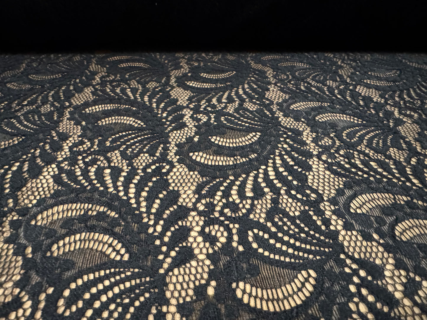 Stretch spandex lace dress fabric with scalloped selvedge, per metre - paisley - black