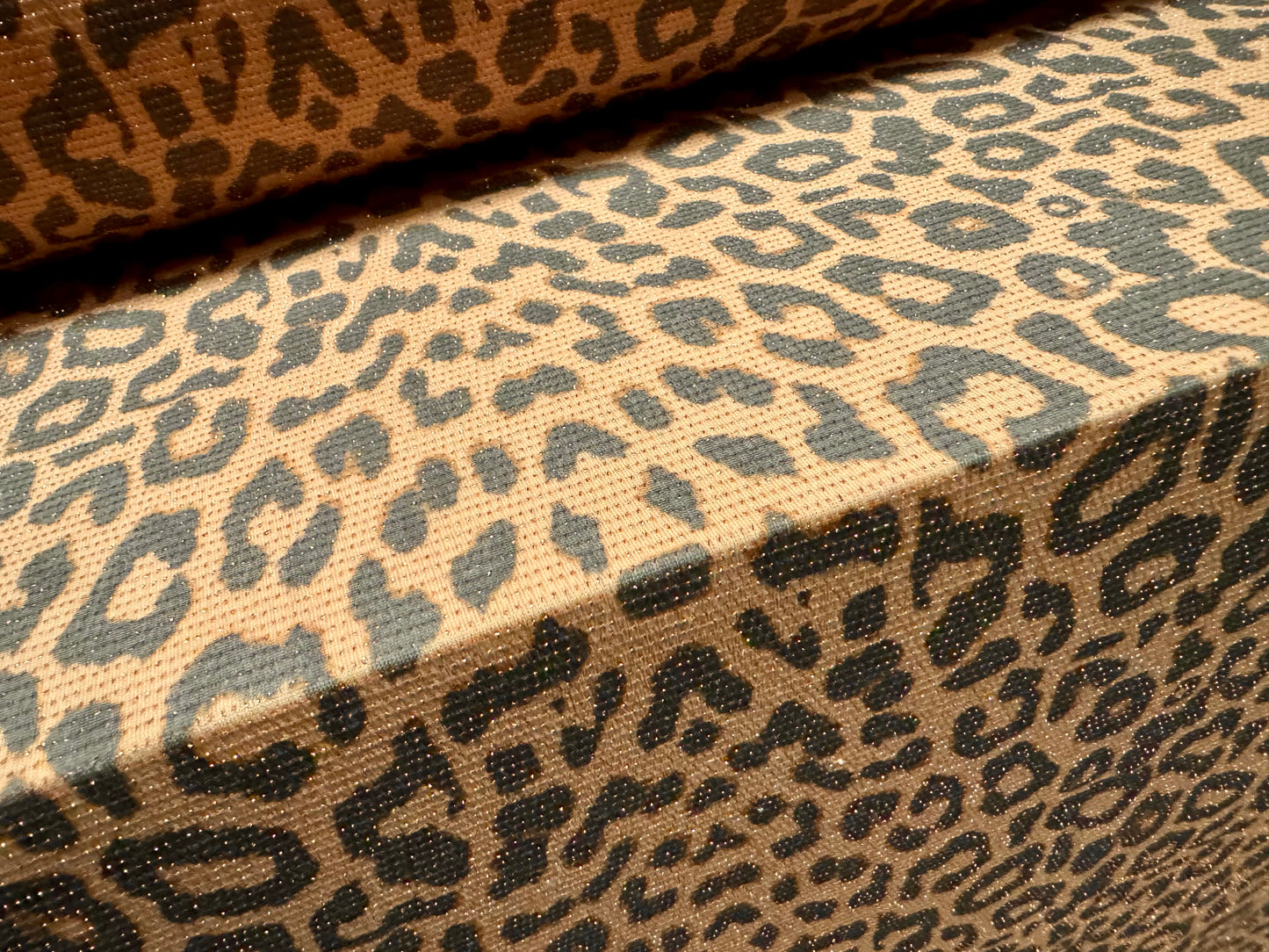 Metallic slinky spandex stretch jersey fabric with gold lurex, per metre - cheetah animal print - light brown