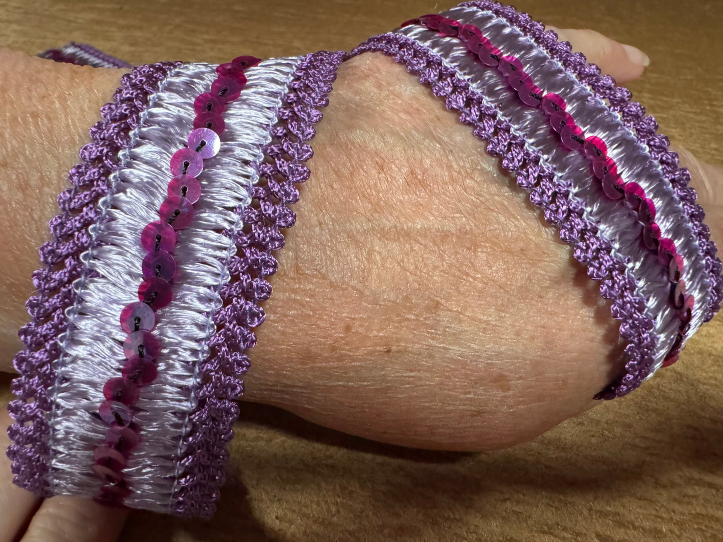 Embroidered edging trim fabric with sequins, per metre - violet