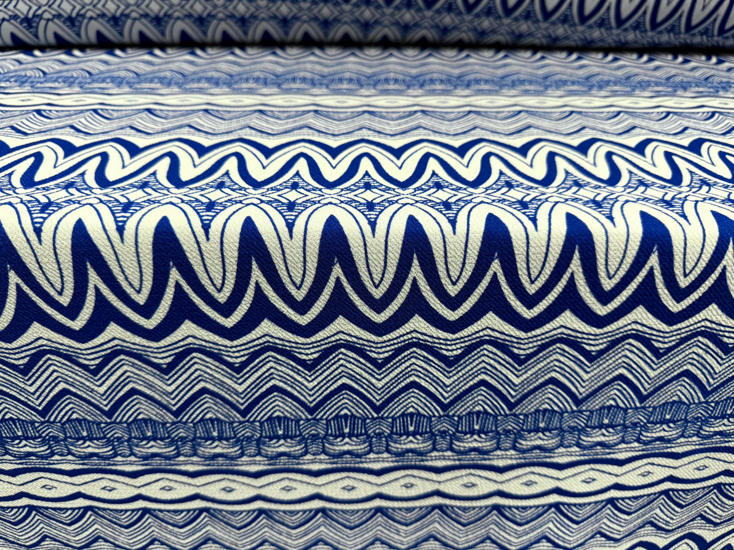 Heavyweight moss crepe woven dress fabric with comfort stretch - zig zag print - royal blue