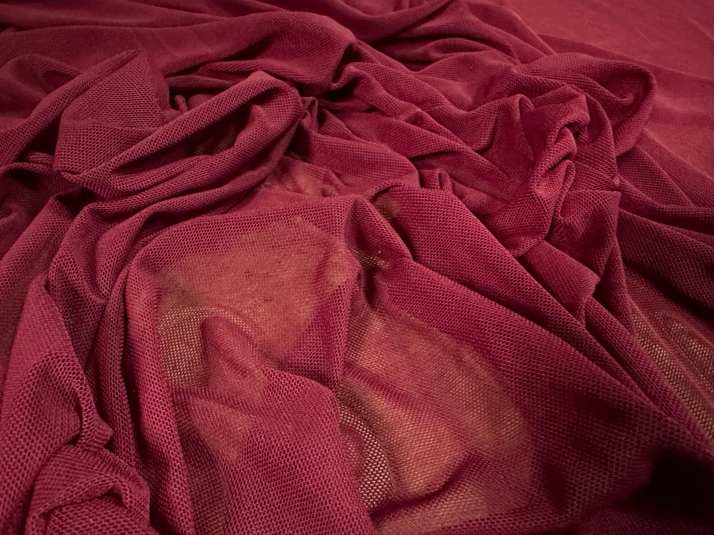 Power mesh net stretch spandex fabric, per metre - plain - wine