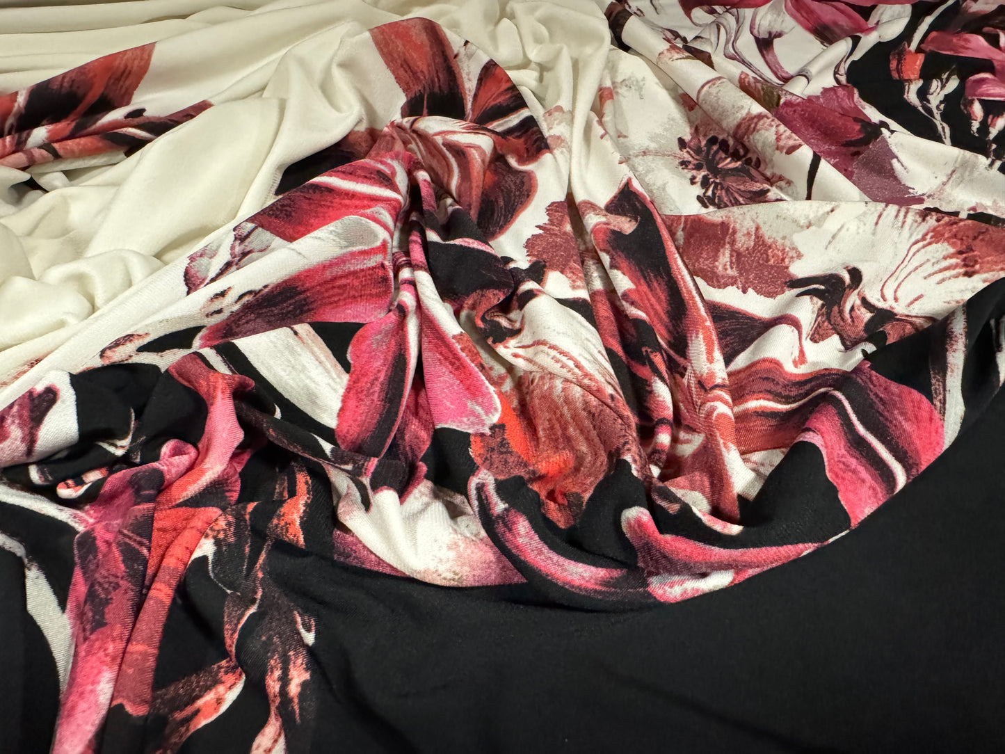 ITY stretch spandex single jersey fabric, per metre - jumbo lily print - ivory magenta & pink