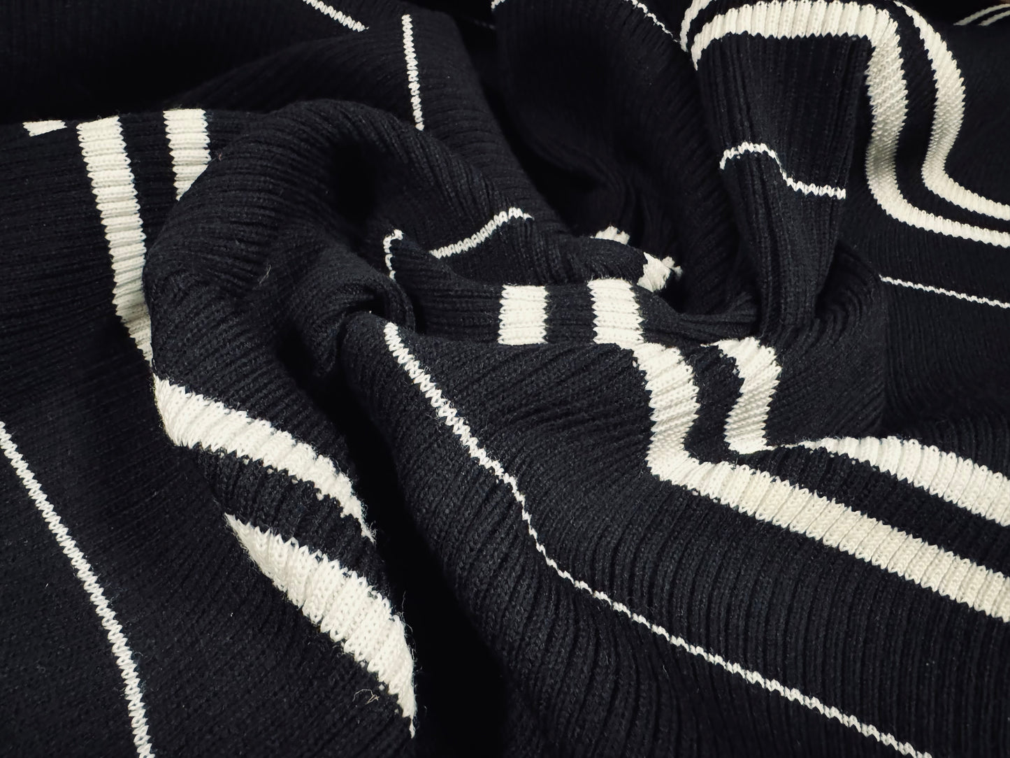 Heavyweight ribbed fabric for collars and cuffs, per metre - stripe - black & white