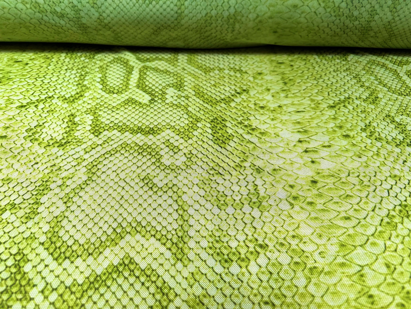 Power mesh net sheer stretch spandex fabric, per metre - snakeskin animal print - lime & green