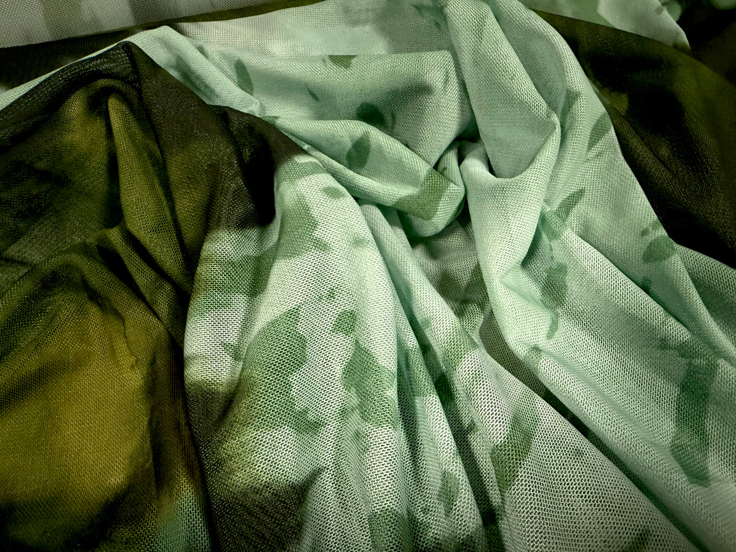 Power mesh net stretch spandex fabric, per metre - paint splatter - mint & olive green