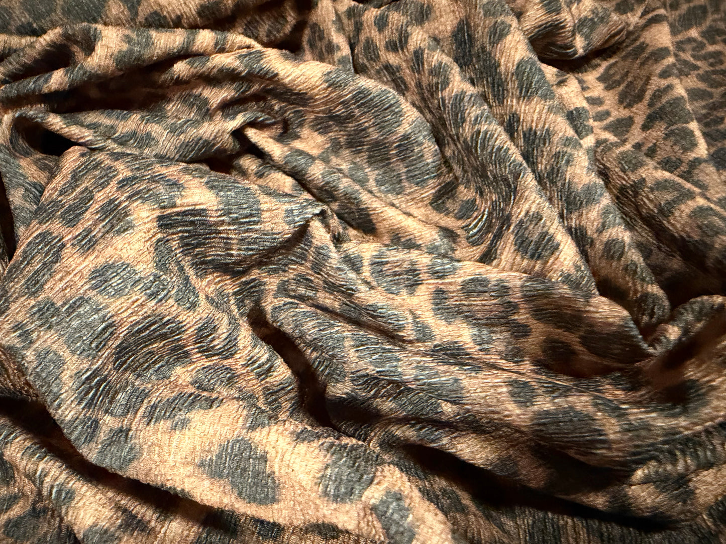 Crinkle crepe stretch woven fabric, per metre - leopard print - light brown