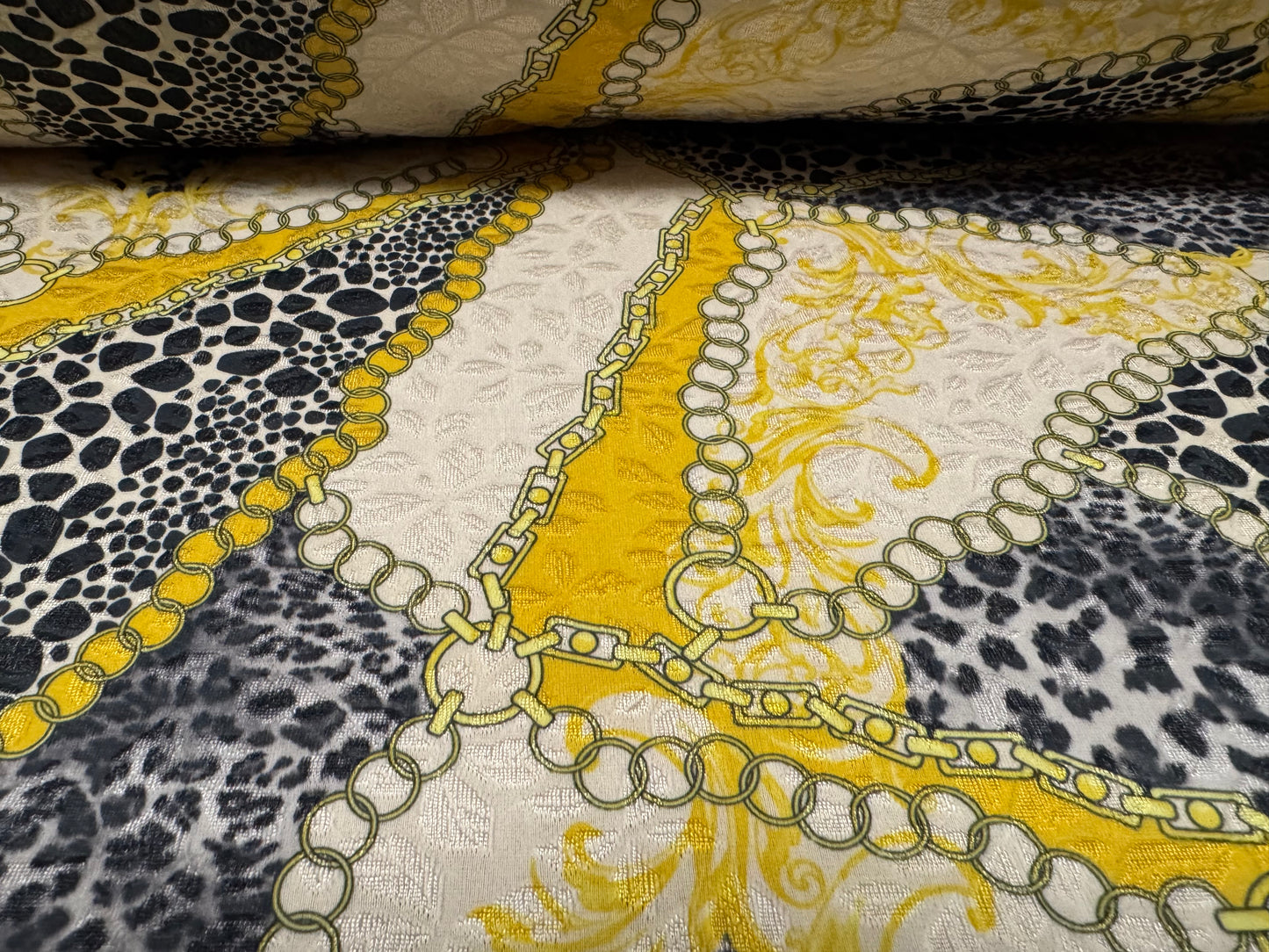 Stretch spandex jersey jacquard fabric, per metre - leopardskin & chains print - cream & lemon