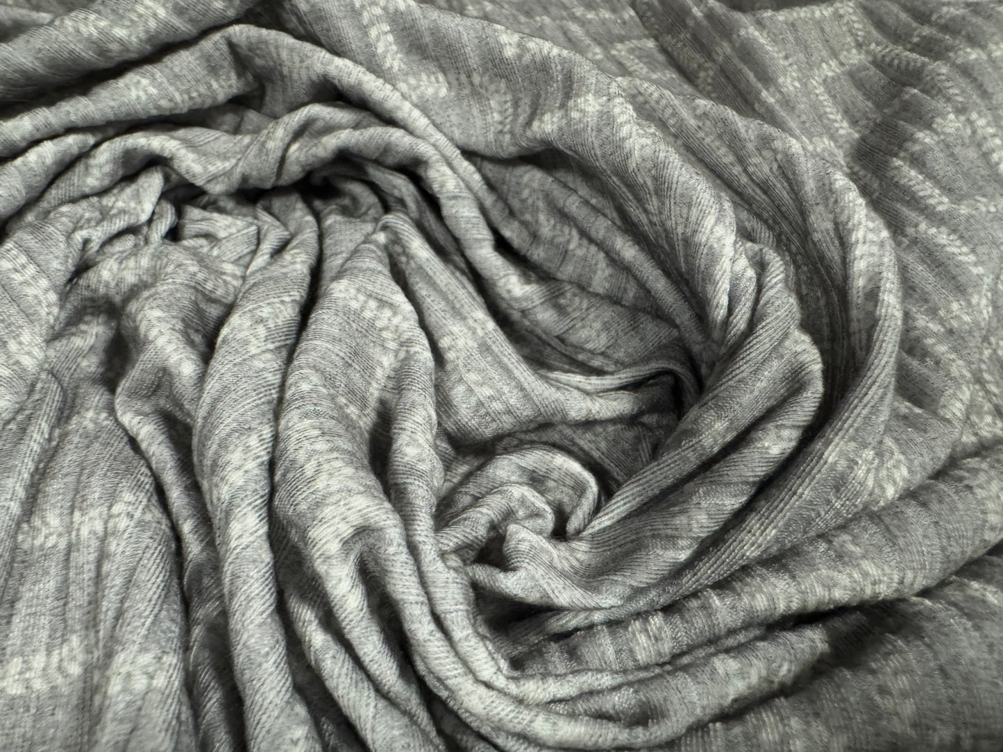 Spandex rib stretch jersey fabric, per metre - Geometric laurel leaf print - grey