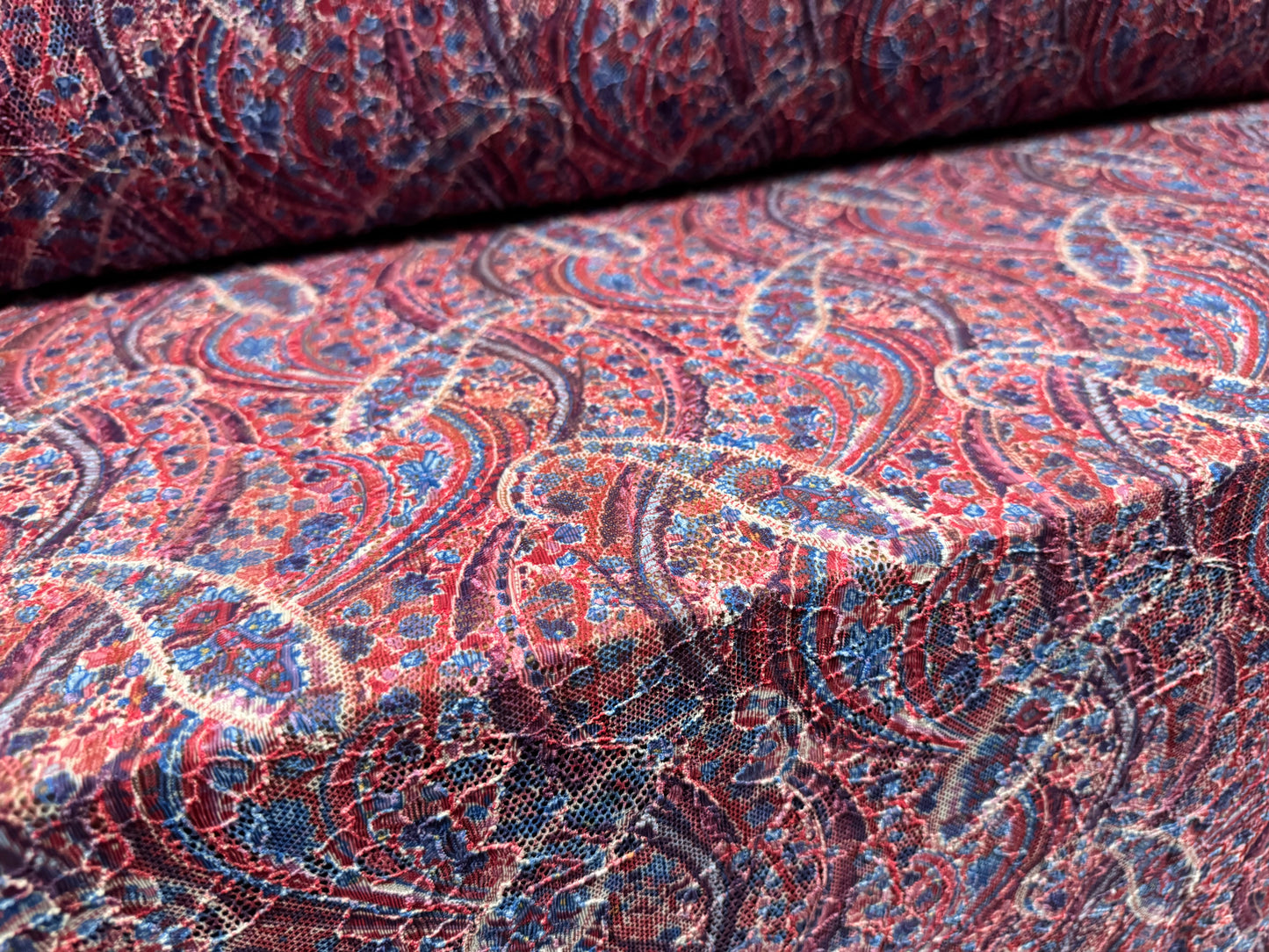 Stretch spandex lace fabric, per metre - paisley print - red & blue