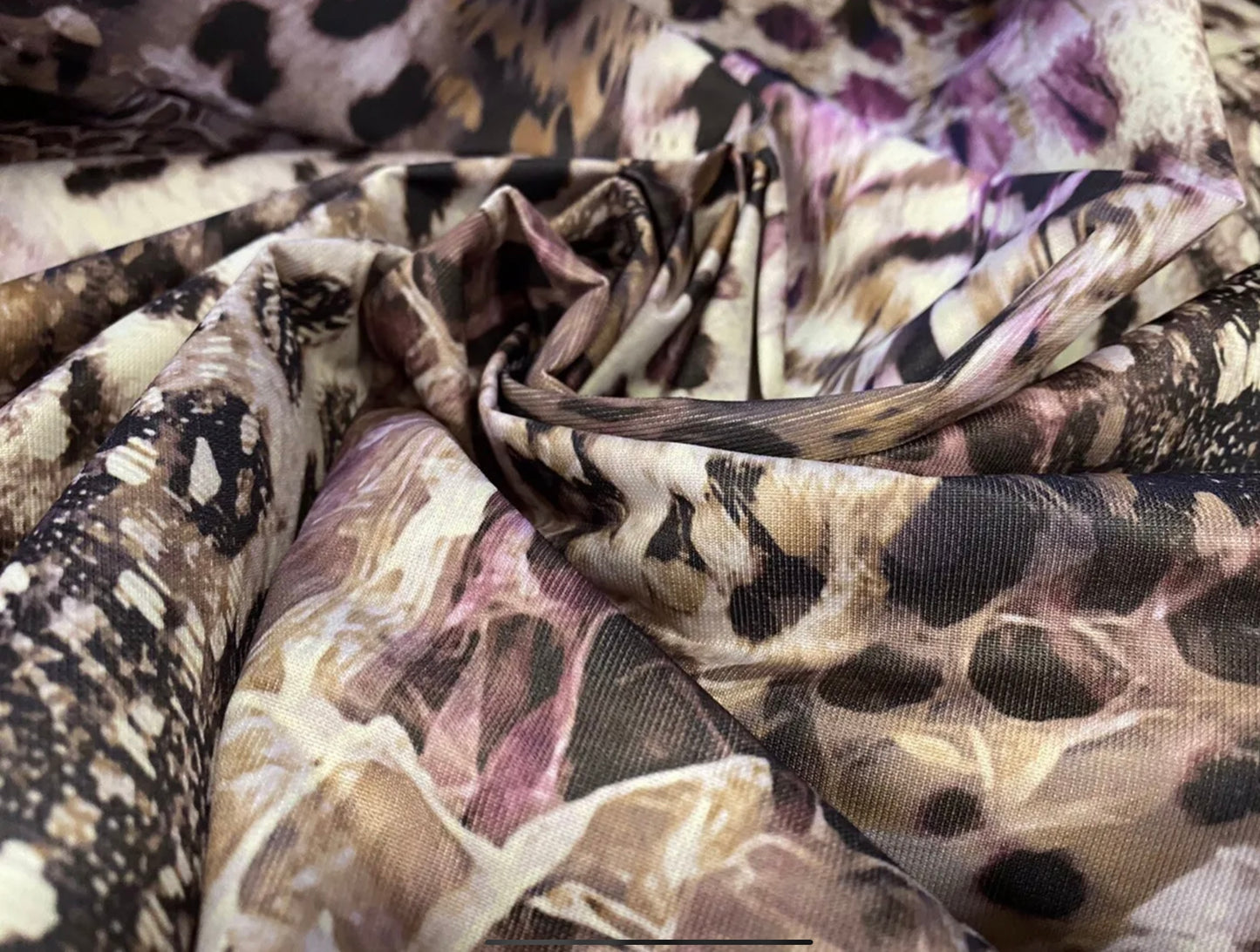 Kelly woven fashion fabric, per metre - distressed leopardskin