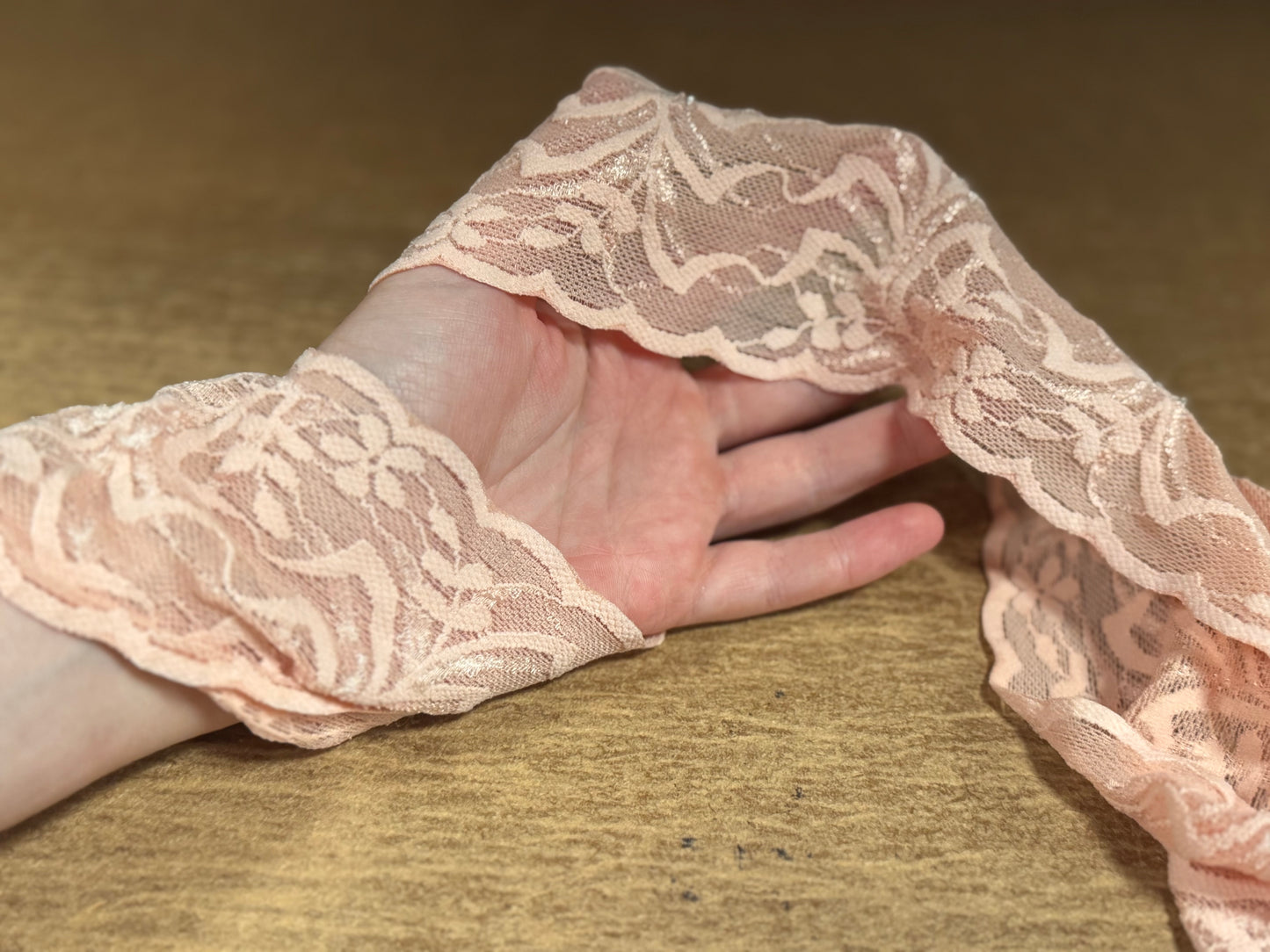 Scalloped stretch lace edging trim fabric, per metre - floral - pink