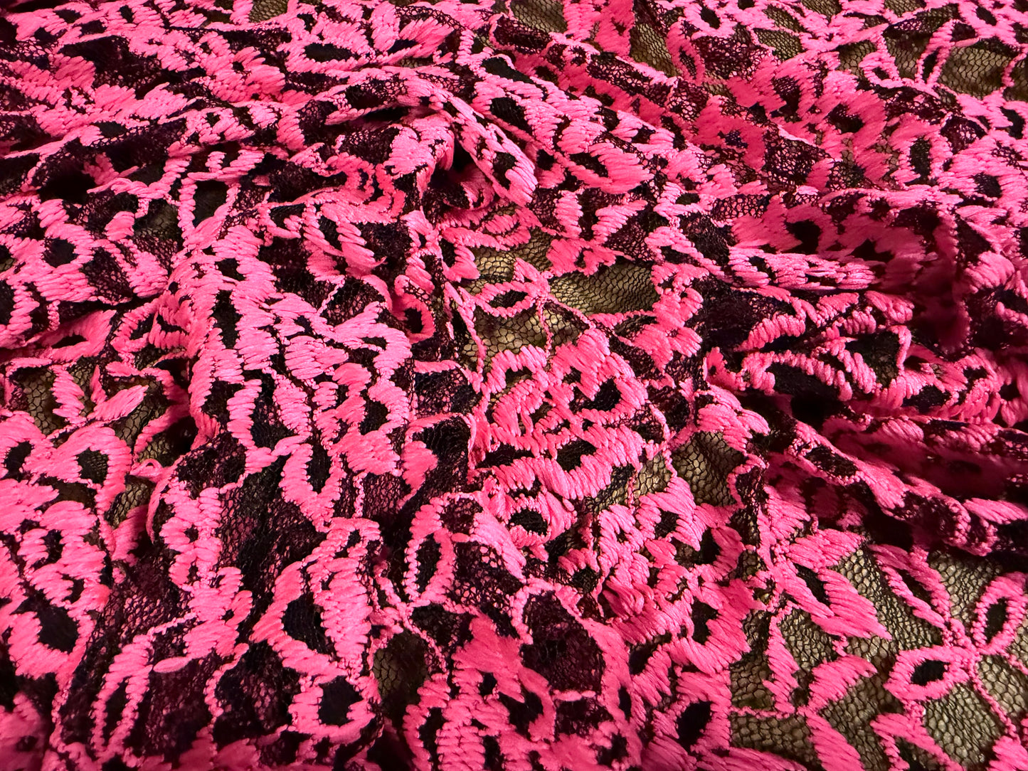 Embroidered stretch lace fabric with scalloped selvedge, per metre - floral - fluorescent pink