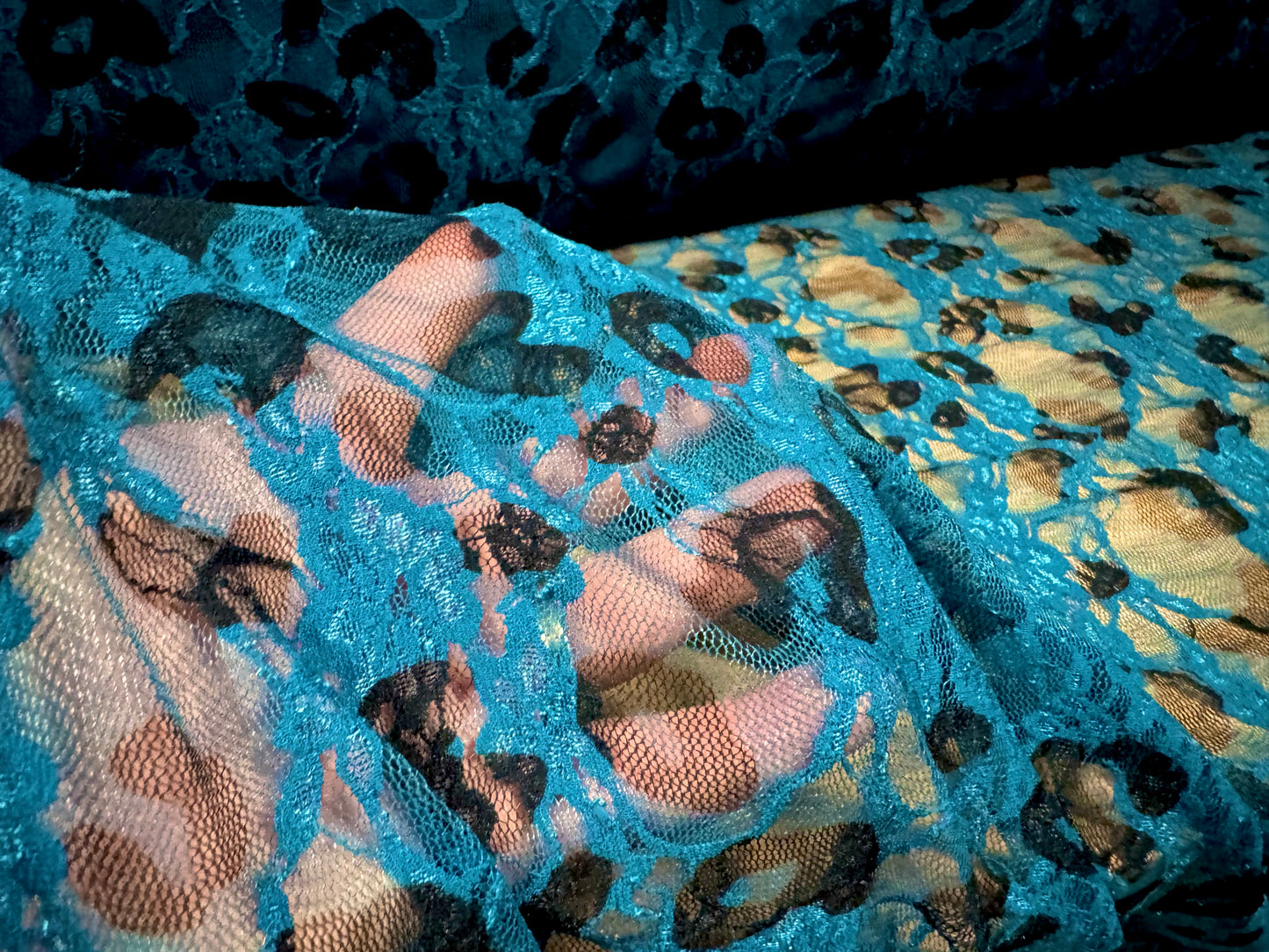 Stretch spandex mesh lace fabric, per metre - cheetah animal print - kingfisher
