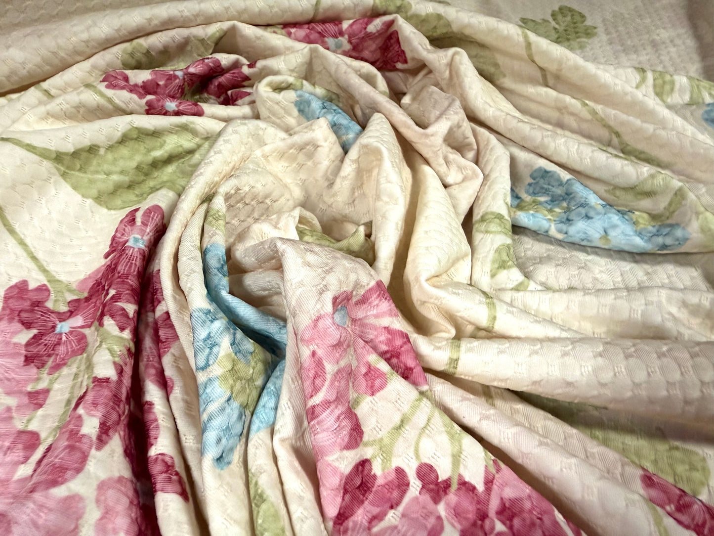 Stretch spandex jacquard jersey fabric - per metre - delphinium flower print - cream