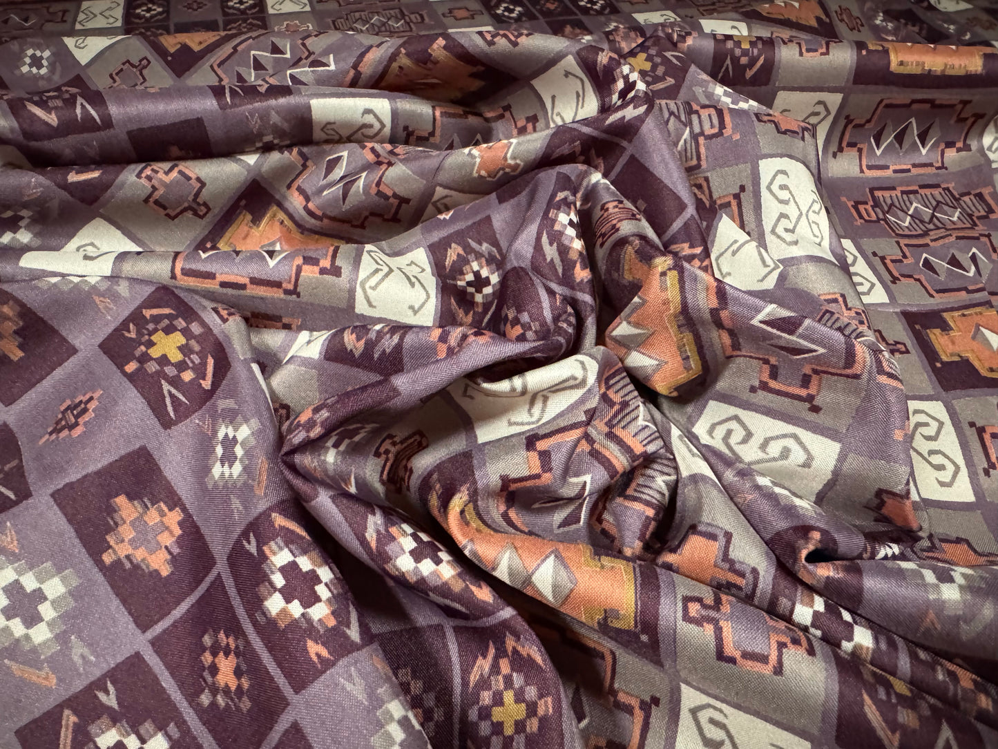 Woven polyester lining fabric, per metre - Aztec print - aubergine & beige