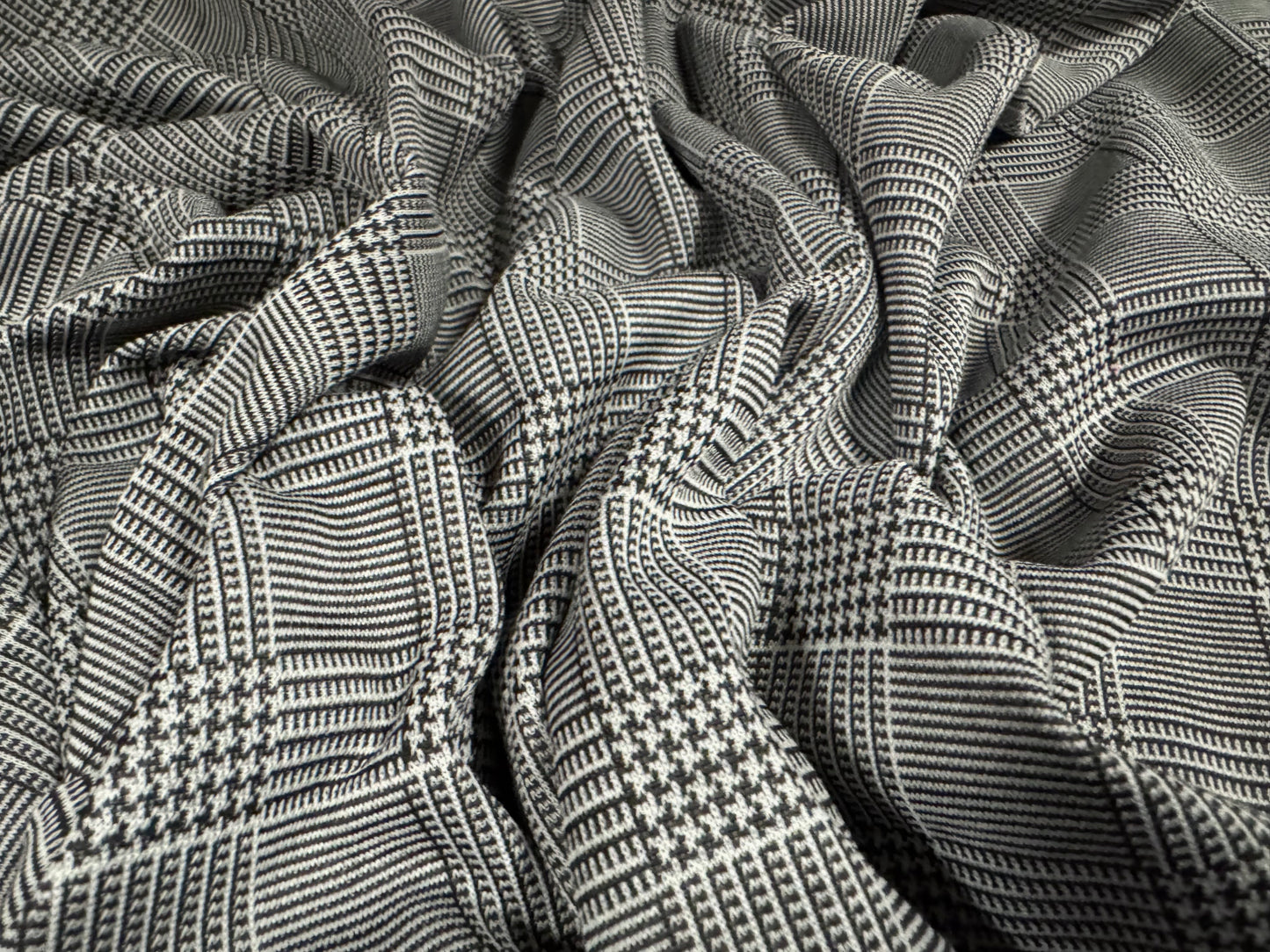Double jersey fashion fabric, per metre - Prince Of Wales check jacquard - grey
