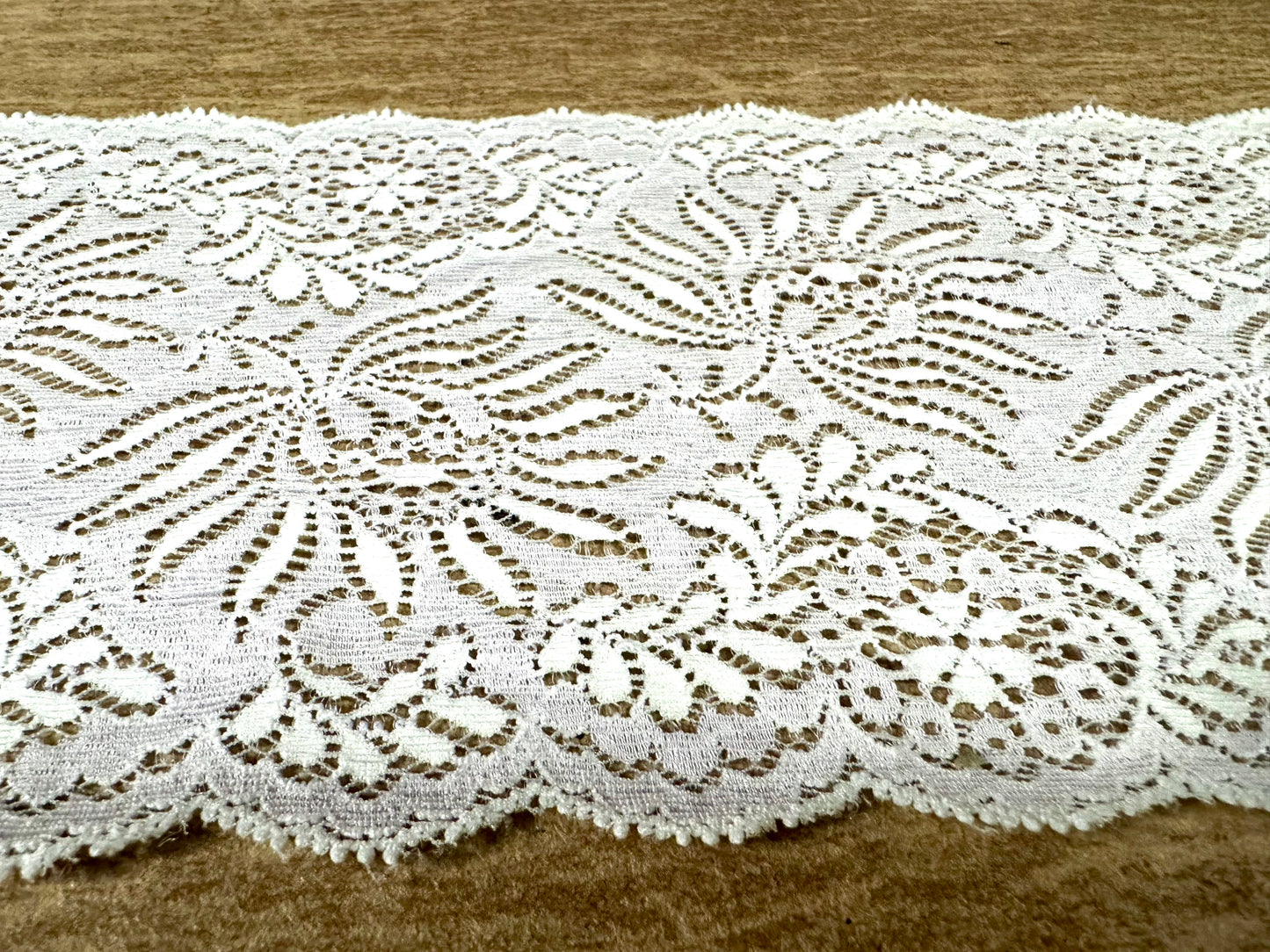 Stretch lace edging trim fabric with scalloped selvedges, per metre - floral - cream & lavender mist