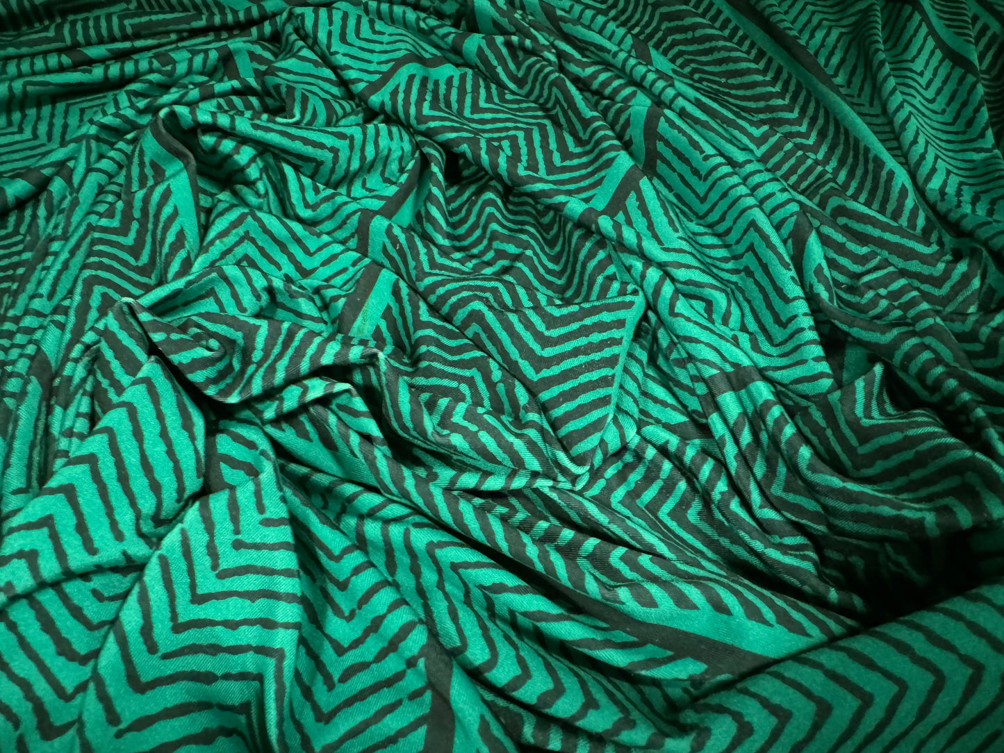 Soft touch stretch spandex single jersey fabric, per metre - jumbo herringbone print - emerald green
