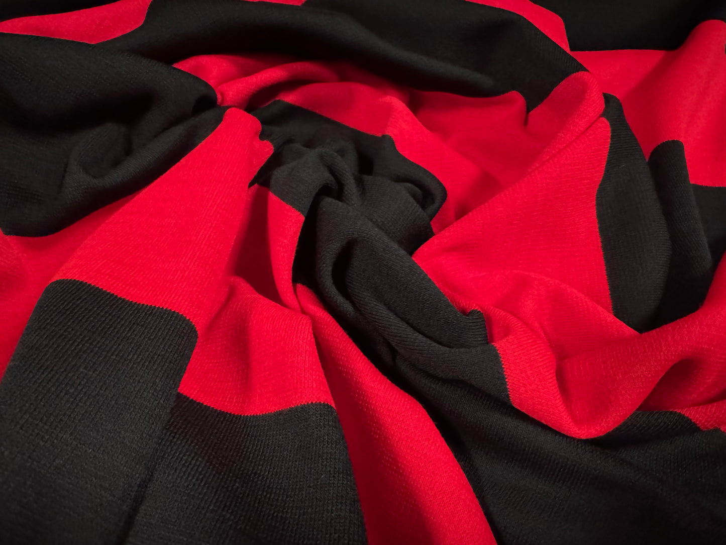 Knitwear jersey fabric, per metre - Rugby stripe - red & black