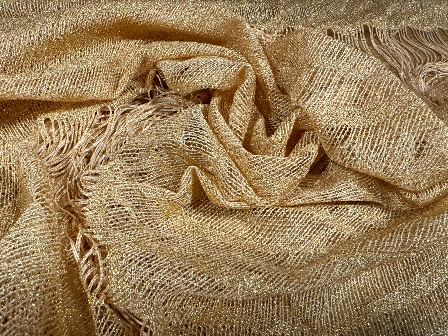 Metallic crochet knit mesh fabric - 40 cm panel with 10 cm tassels - zebra design - gold