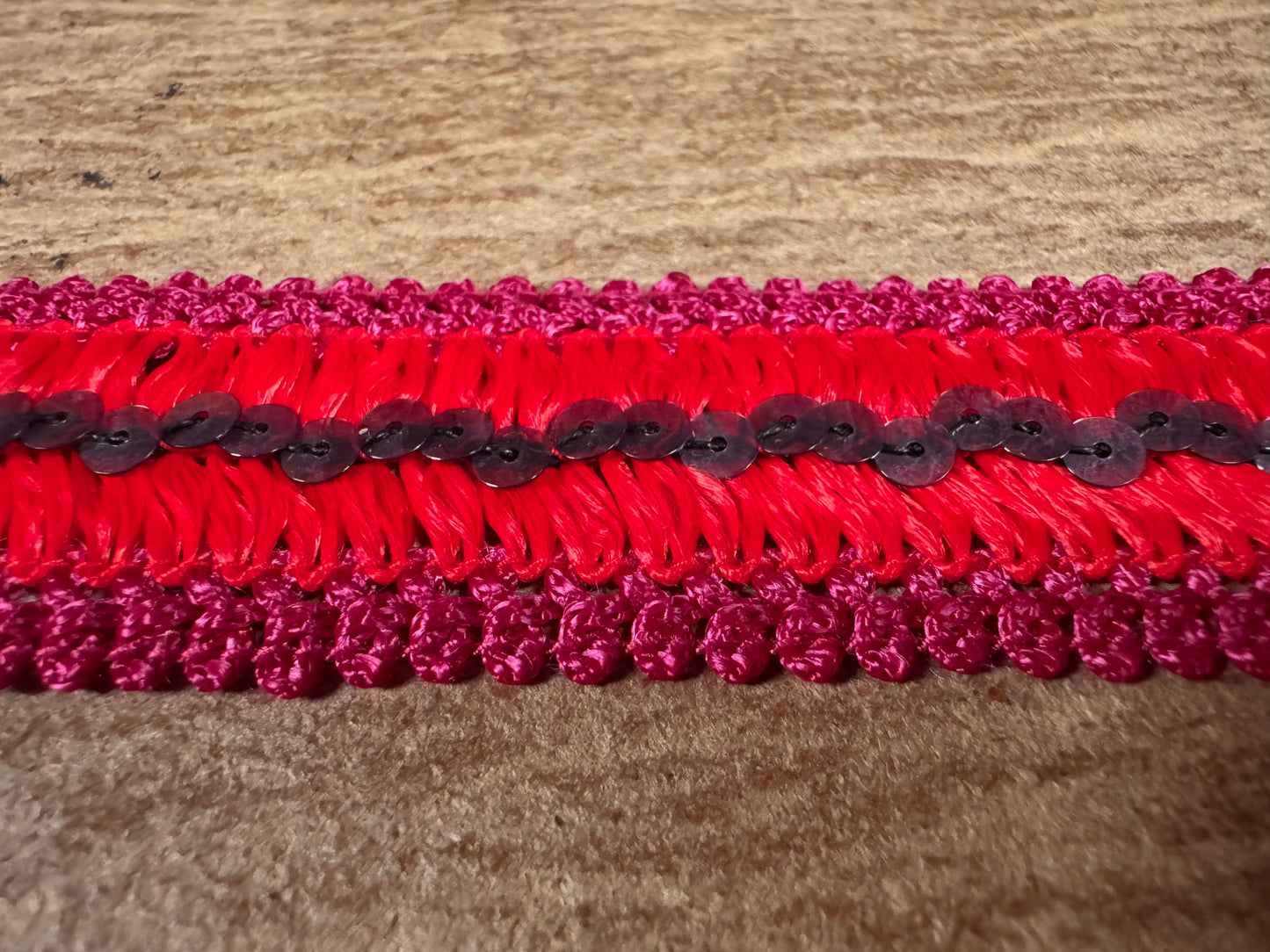 Embroidered edging trim fabric with sequins, per metre - fuchsia & red
