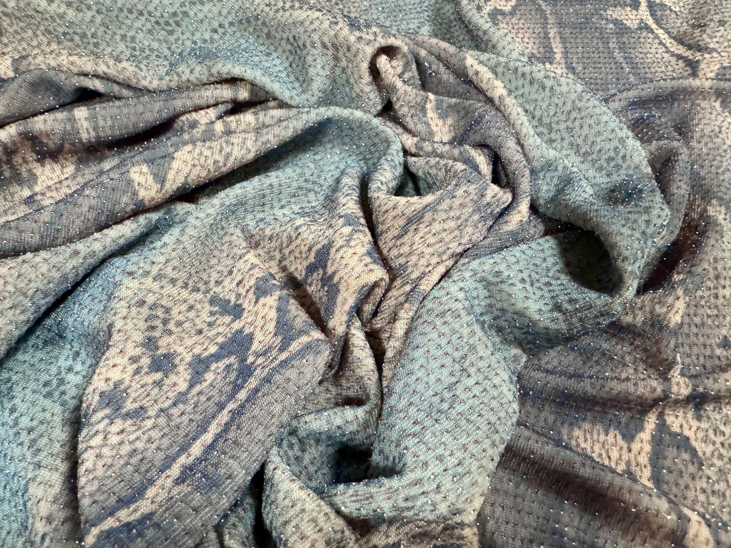Metallic slinky spandex stretch jersey fabric with gold lurex, per metre - snakeskin animal print - blue grey