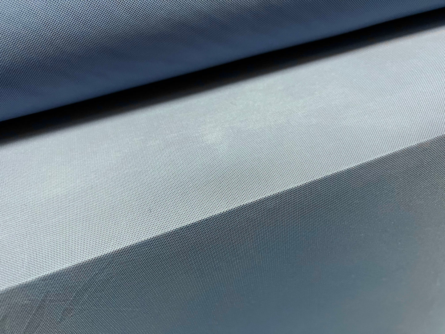 Power mesh net stretch spandex fabric, per metre - plain - powder blue