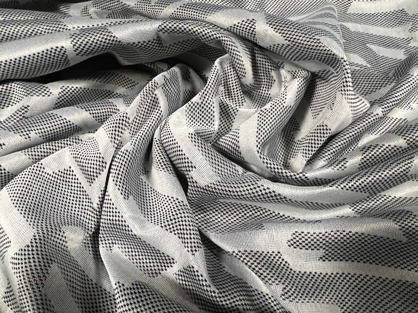 Jacquard single jersey fabric, per metre - abstract design - silver grey